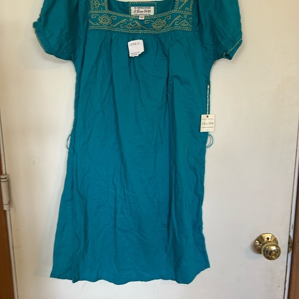 NWT I LOVE H81 Embroidered Women's Dress Square Neckline Size Medium